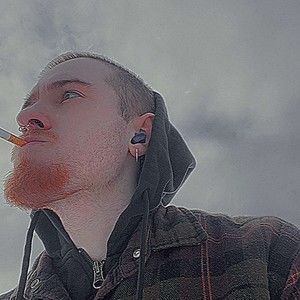 Meet your Posher, Alec